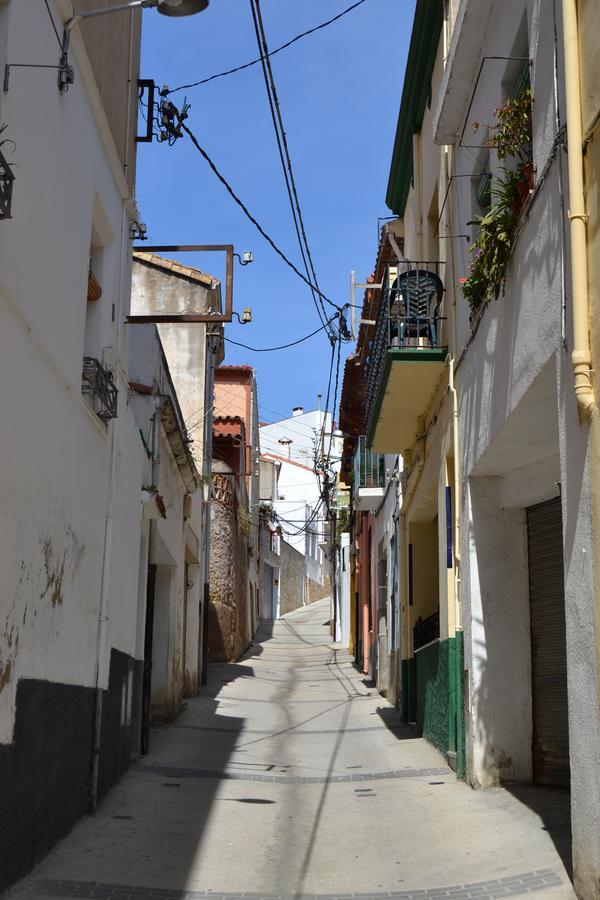 Hostal Casa Torrent Canet De Mar Luaran gambar